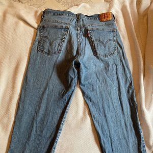 Ladies Levi's classic slim capri denim jeans
